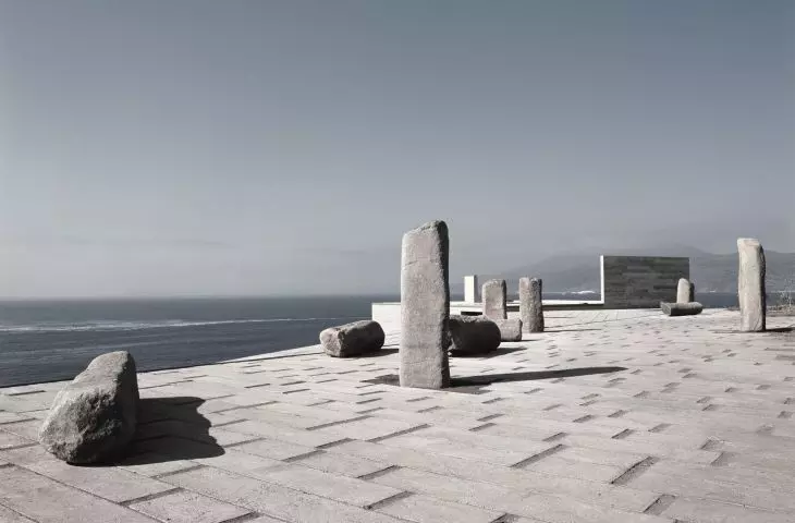 Dom Pite, Papudo, Chile, 2005