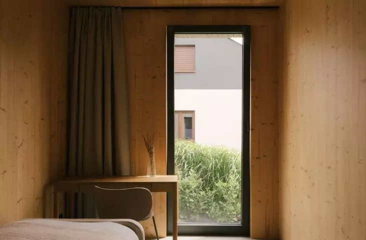 lake house, bedroom