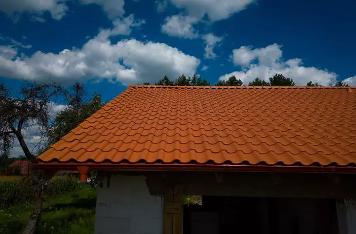 Realizacja z wykorzystaniem dachówki ceramicznej MILANO Czerwona naturalna z oferty Röben