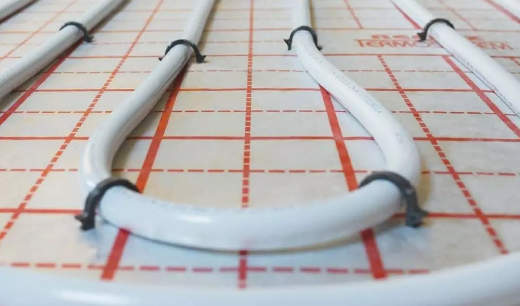 Printing on insulation film helps evenly distribute underfloor heating pipes