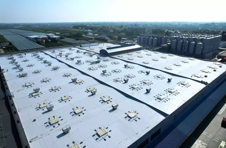 Innovative waterproofing systems in industrial construction 