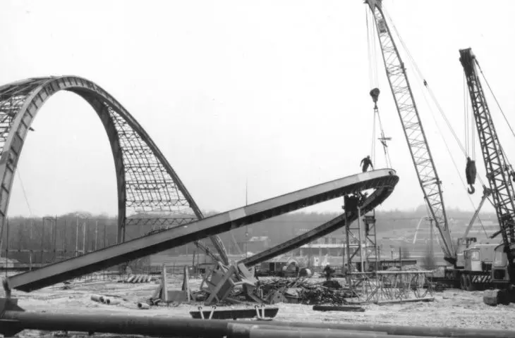 Construction of the Hat Hall, 1967-68