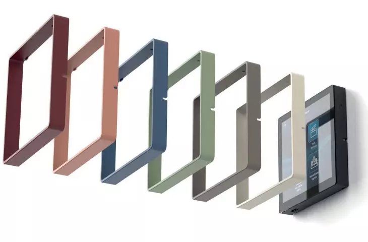 We offer a carefully selected RAL color palette, so you can match the frame to any interior and style.