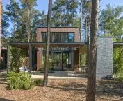 the projection of the building was determined by the location of the existing greenery