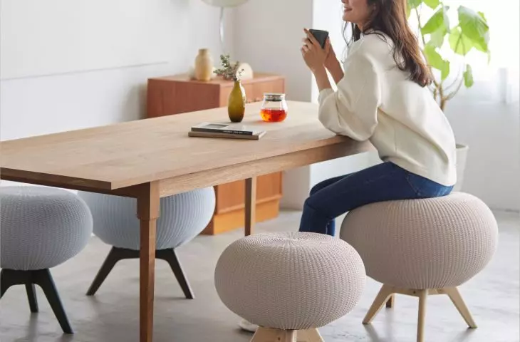 Puffbo poufs