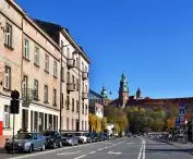 Zachodni fragment ulicy Powiśle w Krakowie