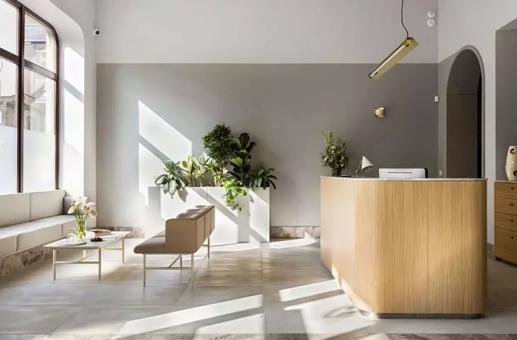 Private clinic in Bydgoszcz - reception desk