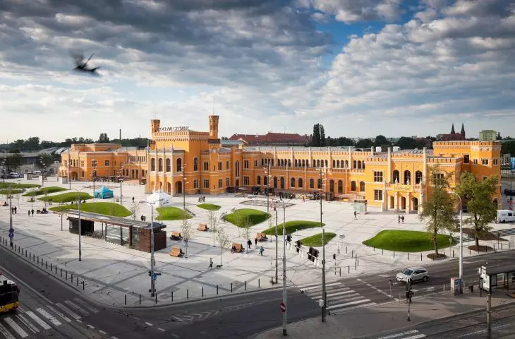 modernizacja i rozbudowa historycznego kompleksu Dworca Głównego PKP we Wrocławiu, proj.: Grupa 5 Architekci