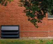 Enclosures s|AC| and s|HP|: minimalist design and customizable colors make it easy to match covers to the environment