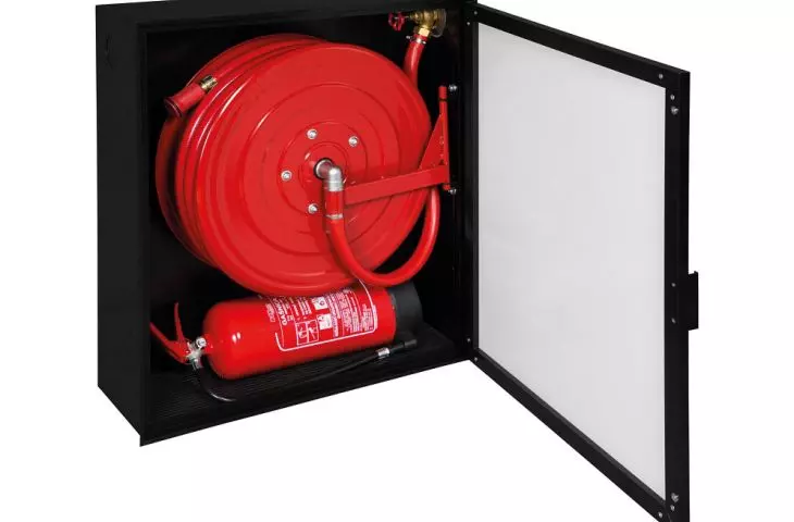 H25K-Z-KP-30-9005-M-P - DN25 KAMELEON hydrant, vertical combo, 30 m hose, RAL 9005, magnetic lock