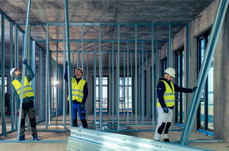 Profile do suchej zabudowy Rigips GypSerra® – większa swoboda projektowania