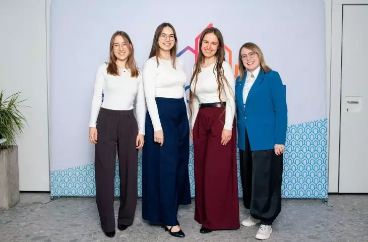 III miejsce – zespół Klaudia Bibrowska, Maja Kowalczuk, Maria Królak, promotorka dr inż. arch. Anna Berbesz-Wyrodek