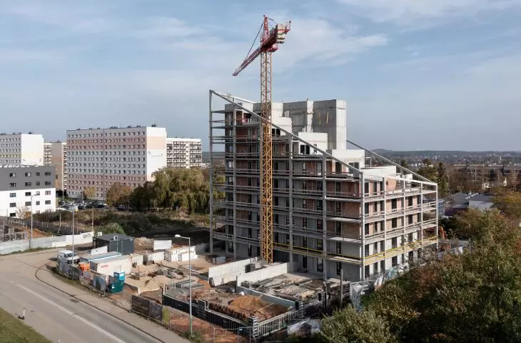 Żorro multifamily building in Żory, construction