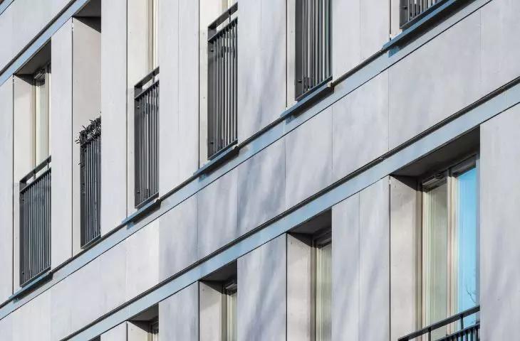 Residential building on Wołoska Street in Warsaw