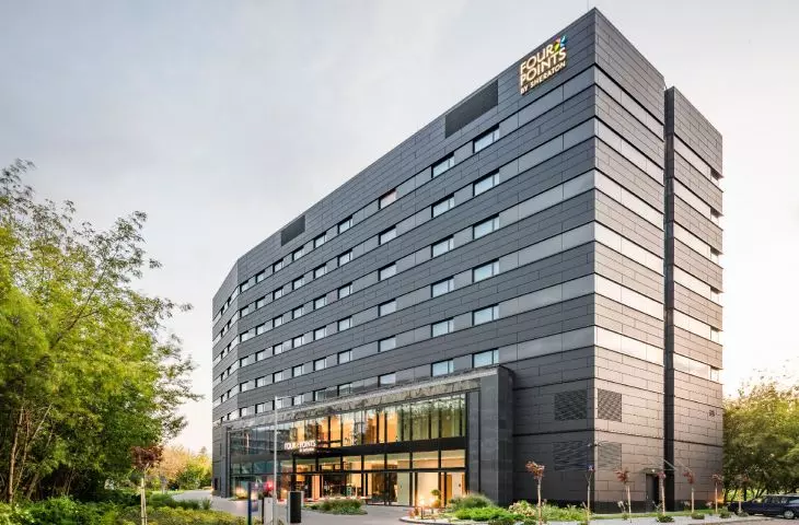 Hotel Four Points by Sheraton w Warszawie