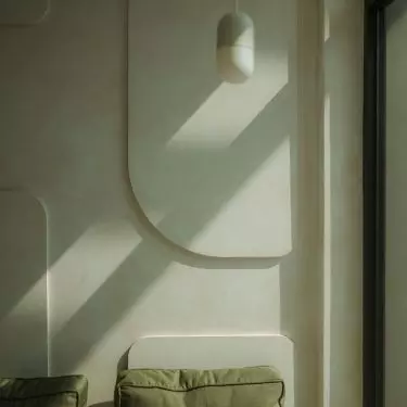 Quiet Contrast in the interior