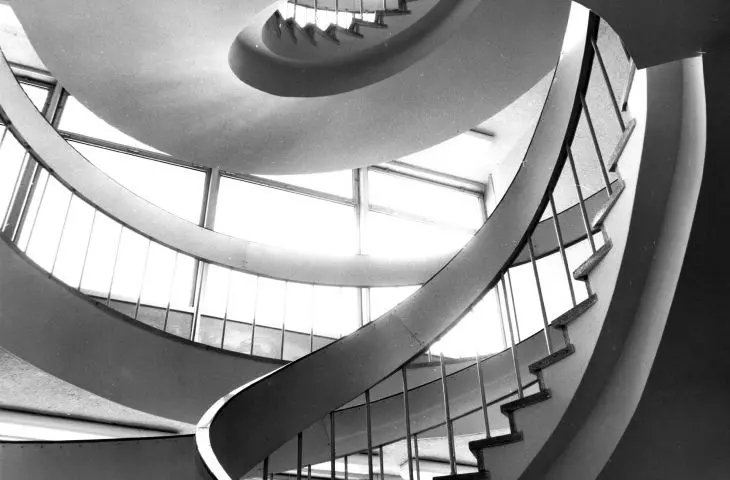 NBP operating room, designed by Bohdan Pniewski (concept); Ryszard Czerwiński, Maria Barbara Dąbska, Mirosław Duchowski, Jerzy Łoziński