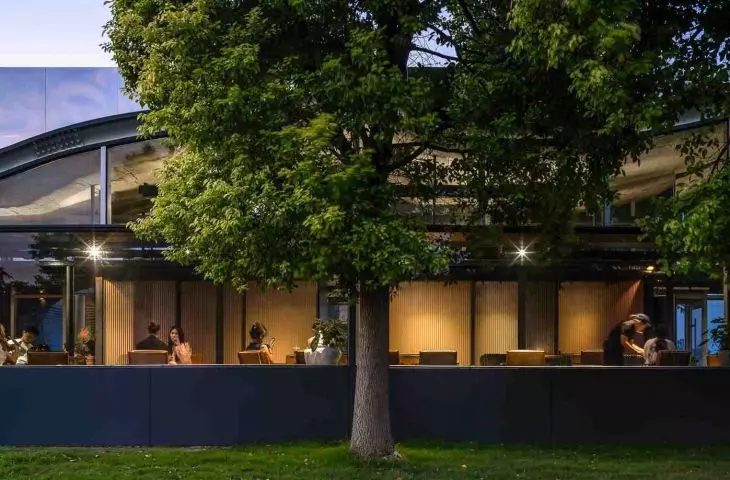 LIAO LIAO Cafe przy Muzeum w Luoyang