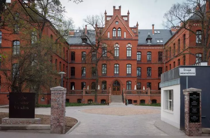 Arche Klasztor Wrocław