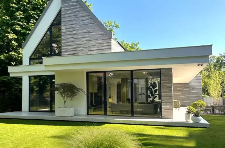 Forrest House