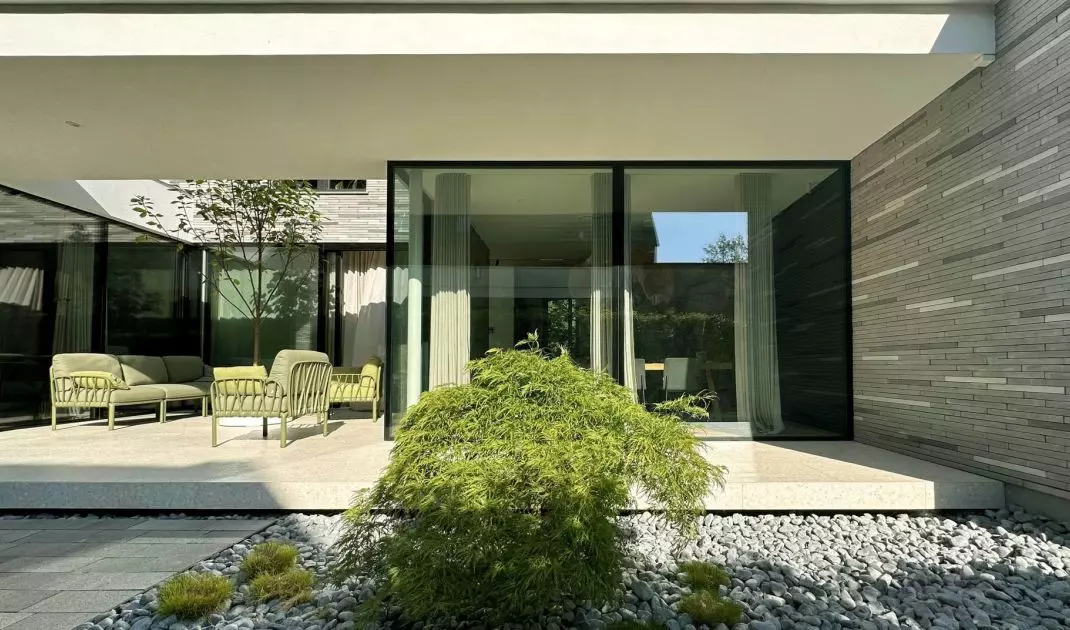 Forrest House