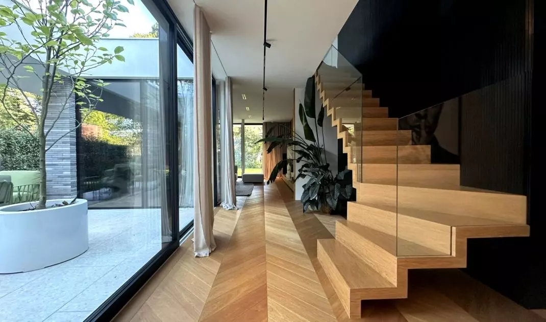 Forrest House