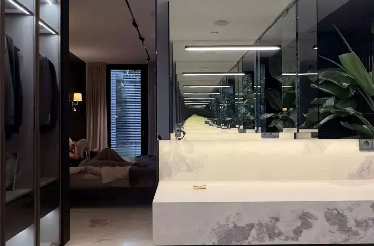 Forrest House