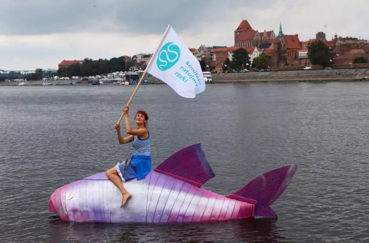 Cecylia Malik, Ryba Certa i flaga Koalicji Ratujmy Rzeki