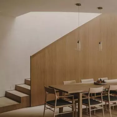 A house in a Parisian neighborhood