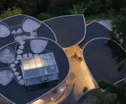 Buzzy Sunny Feixue Pavilion, Lihua
