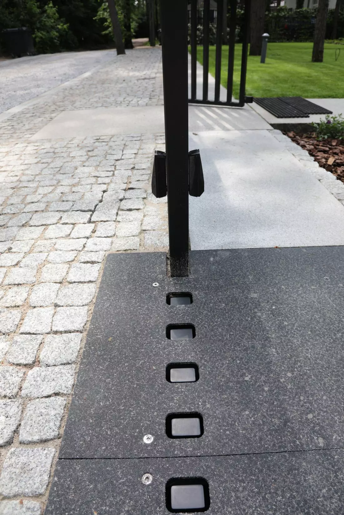 Chowana brama FANCY FENCE