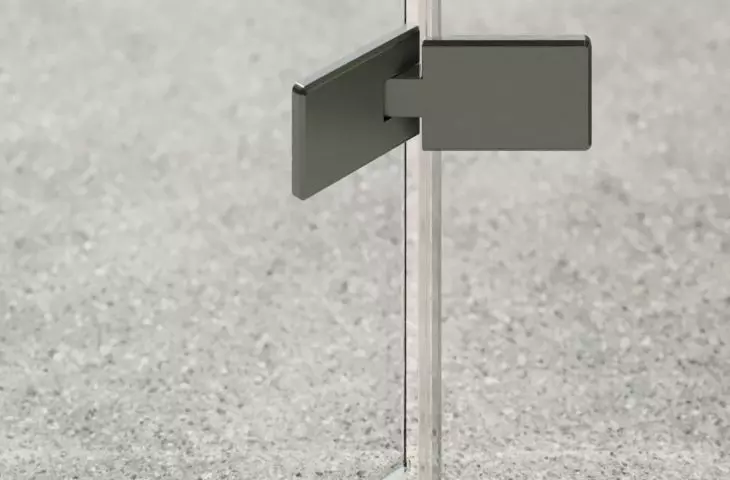 The new OXIA shower enclosure collection from New Trendy