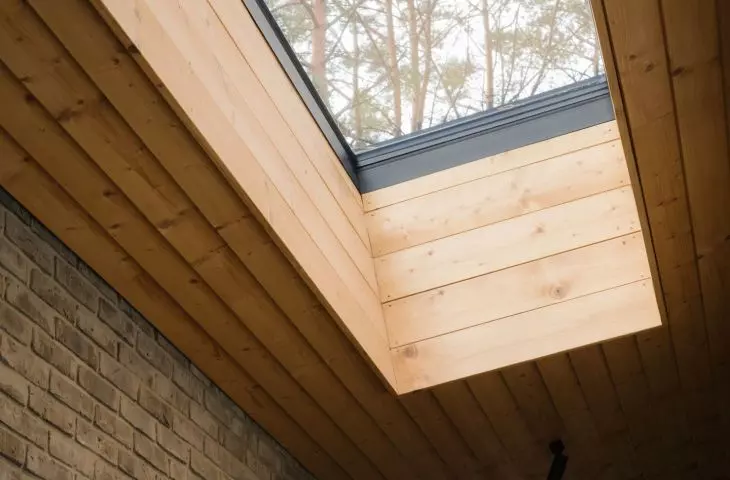A house on the edge of the Wielkopolski National Park in Mosina