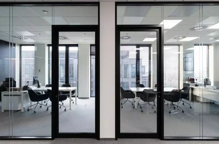 ESPES Design: HR doors in aluminum frames, Rw up to 44 dB
