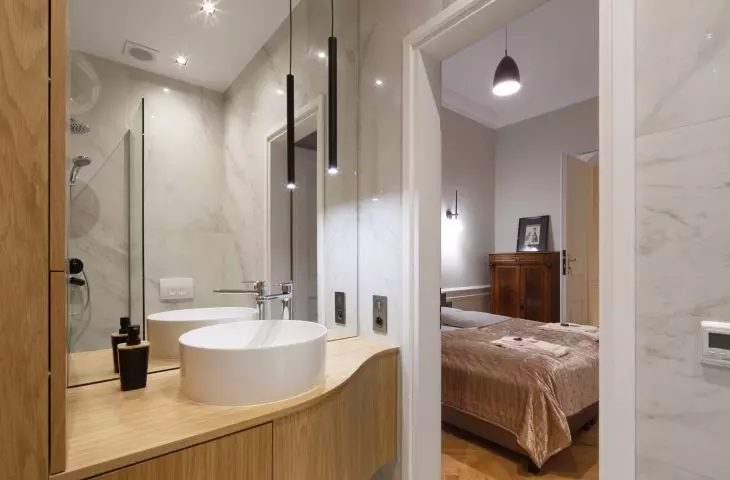 Bright bathroom