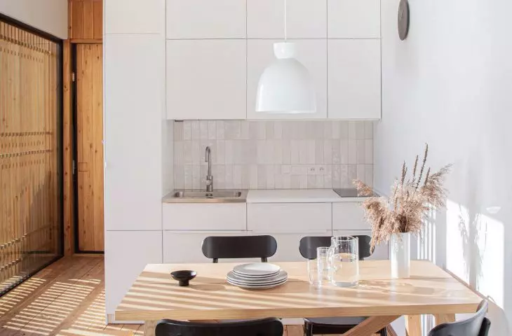 Minimalist kitchen