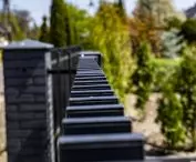 VERTICALE - novelty among palisade fences