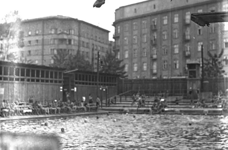 The Swimming Pool in Krakow Park, the Interwar Period