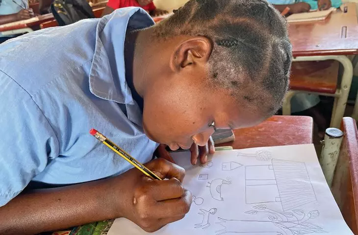 zajęcia partycypacyjne z dziećmi w Cabo Delgado (Mozambik)