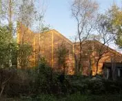 Carpenter's Home, Xinyang