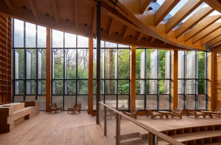 Carpenter's Home, Xinyang