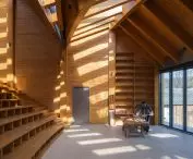 Carpenter's Home, Xinyang