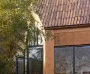 Carpenter's Home, Xinyang