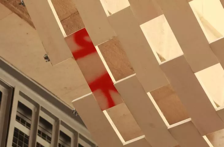 instalacja „Los Sábados” na festiwalu Concéntrico w Logroño w Hiszpanii, detal