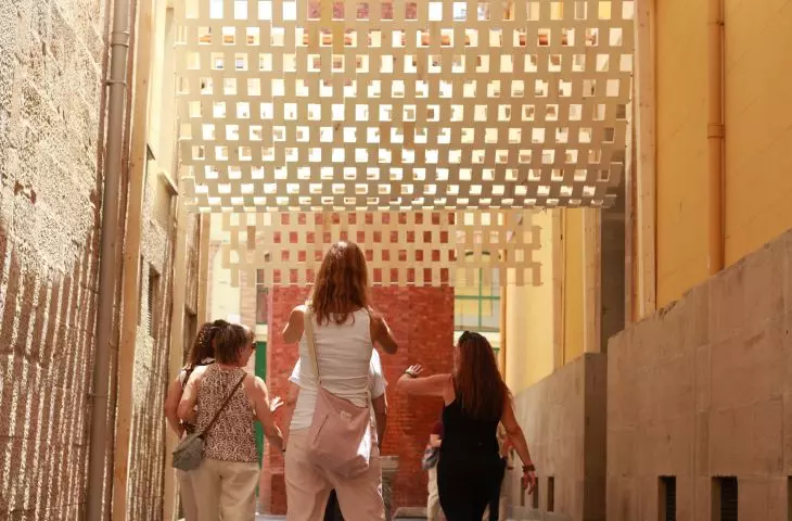 The “Los Sábados” installation at the Concéntrico Festival in Logroño, Spain