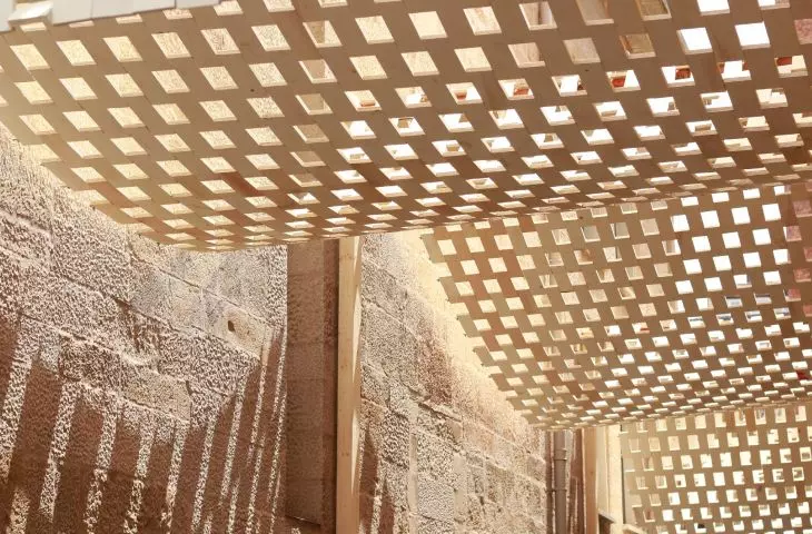 The “Los Sábados” installation at the Concéntrico Festival in Logroño, Spain