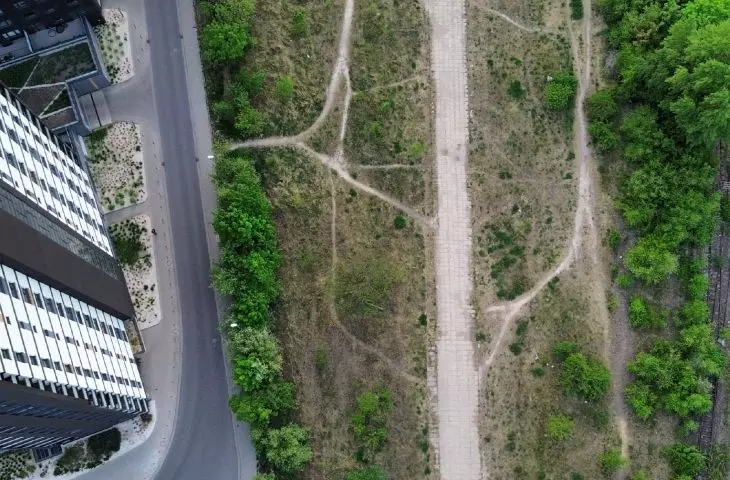 działka przeznaczona pod Park Henrykowski we Wrocławiu