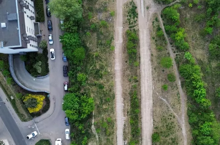 działka przeznaczona pod Park Henrykowski we Wrocławiu