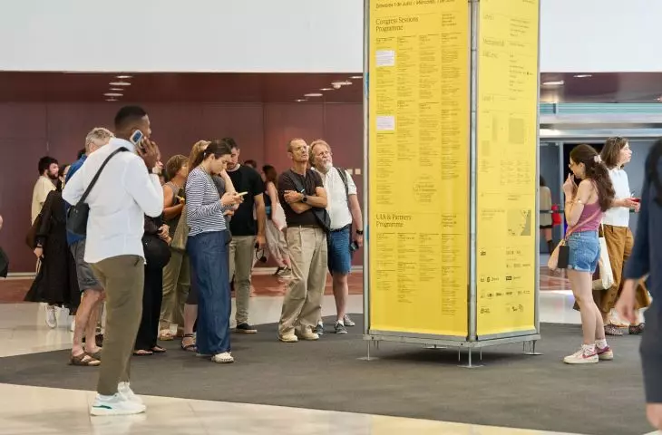 The conference program is organized into six themes: from ecology to global interdependence
