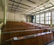 Wnętrza gmachu Wydziału Chemicznego Politechniki Łódzkiej